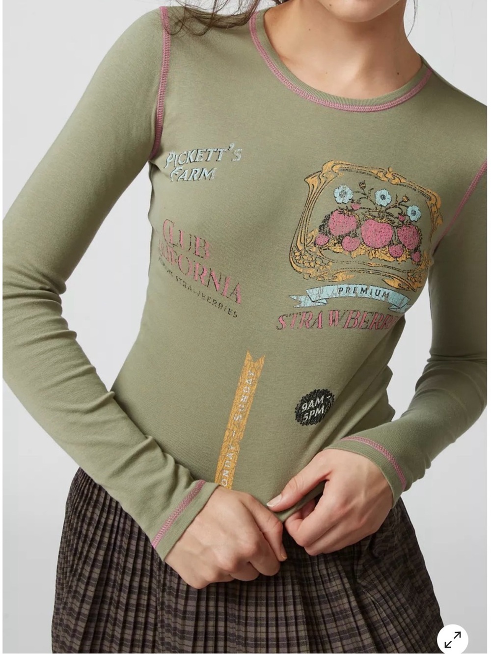 Urban Outfitters Club California Strawberry Graphic Baby Tee Long Sleeve Size L